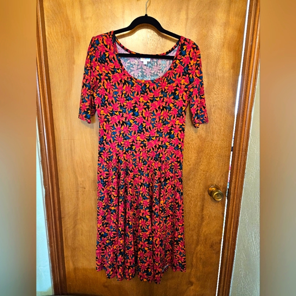 Lularoe Nicole Dress